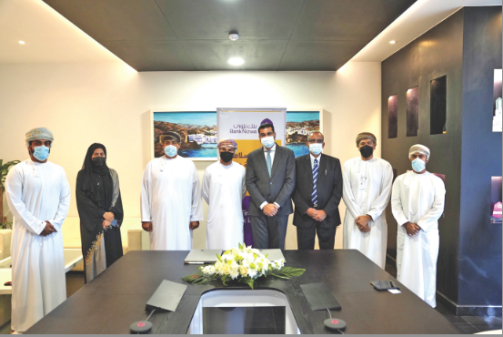 Bank Nizwa extends its financing facilities to Khazaen Dry Port