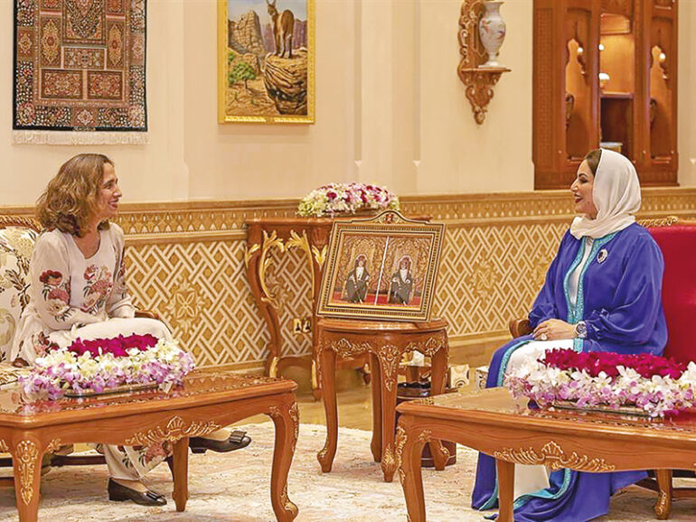 Honourable Lady receives Ambassador of Colombia