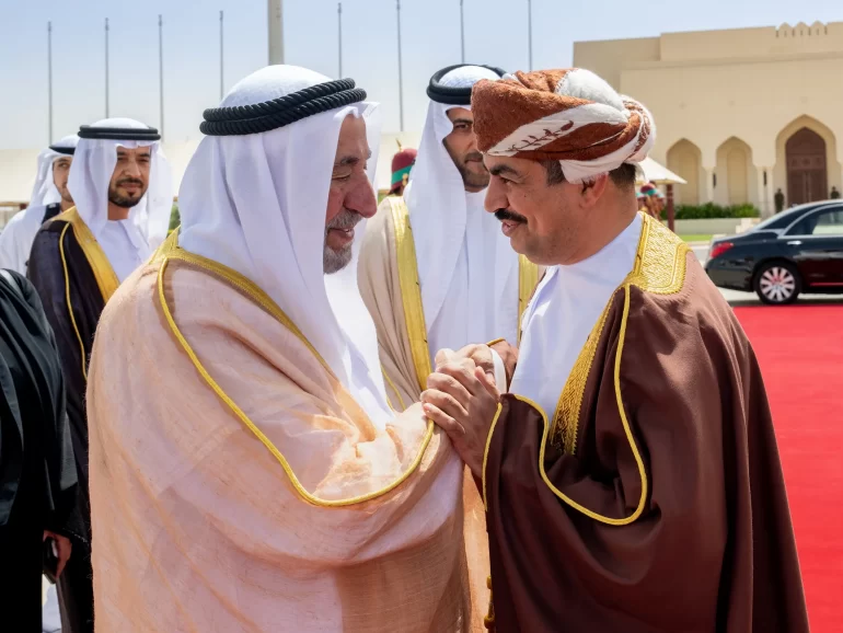 Ruler of Sharjah winds up official visit to Oman