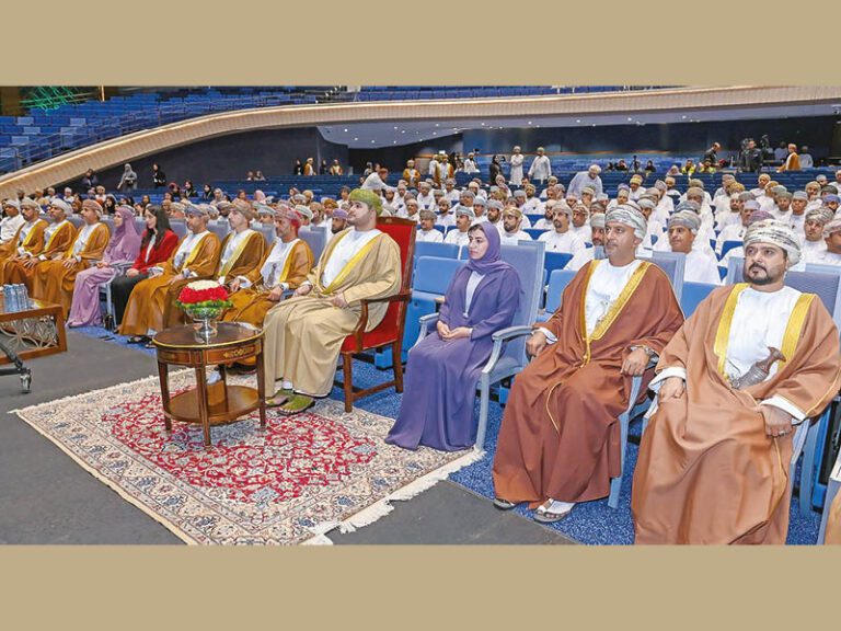 Sayyid Bilarab opens Promising Omani Startups Forum at OCEC