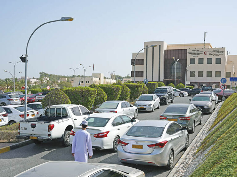 ROP announces parking restrictions in Sultan Qaboos Street