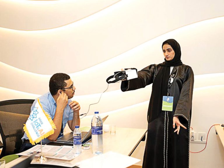 Omani students develop smart glasses for visually impaired