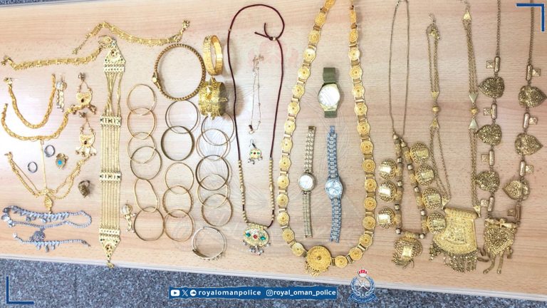 7 expatriates arrested for home thefts in Muscat and South Batinah