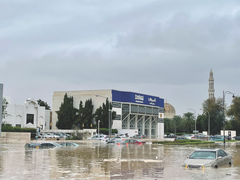 Met warns of heavy rain in several parts of Oman