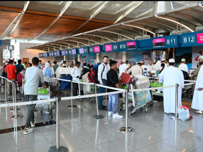 Over 8.4mn passengers fly through Oman airports