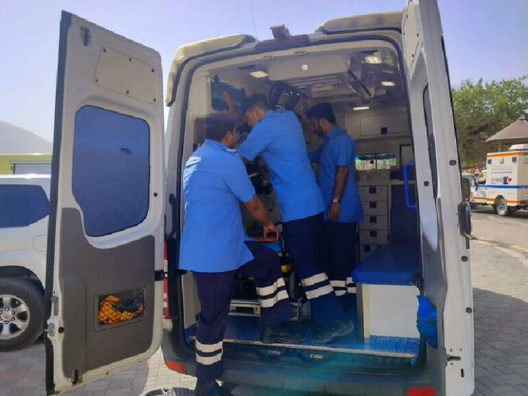 Tragic hiking incident in Nizwa leaves four dead