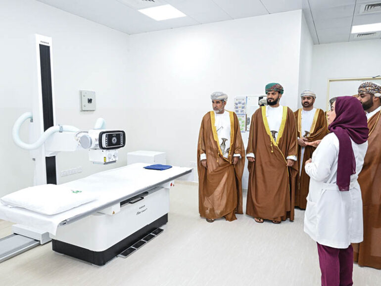 MoH opens 19-bed Al Amerat Heights Health Complex costing RO750,000