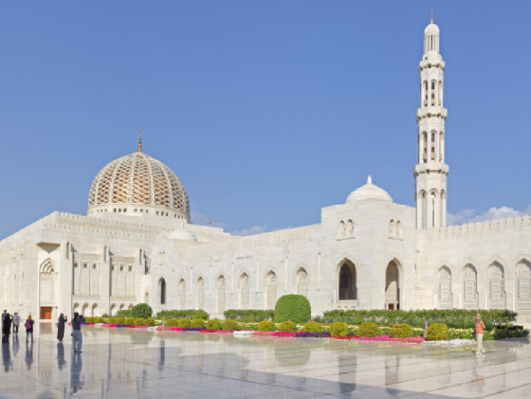 Entry fee at Sultan Qaboos Grand Mosque aimed at enhancing visitor experience