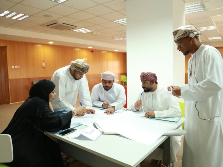 99,000 companies registered in Wage Protection System