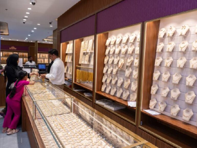 Gold price surge reflects on zakat obligations