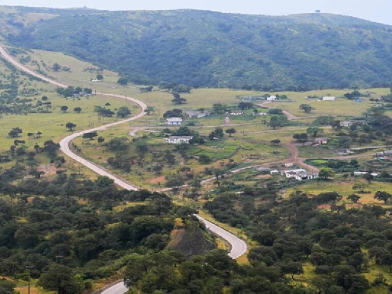 Mountain trails, via ferrata set to spur Dhofar tourism