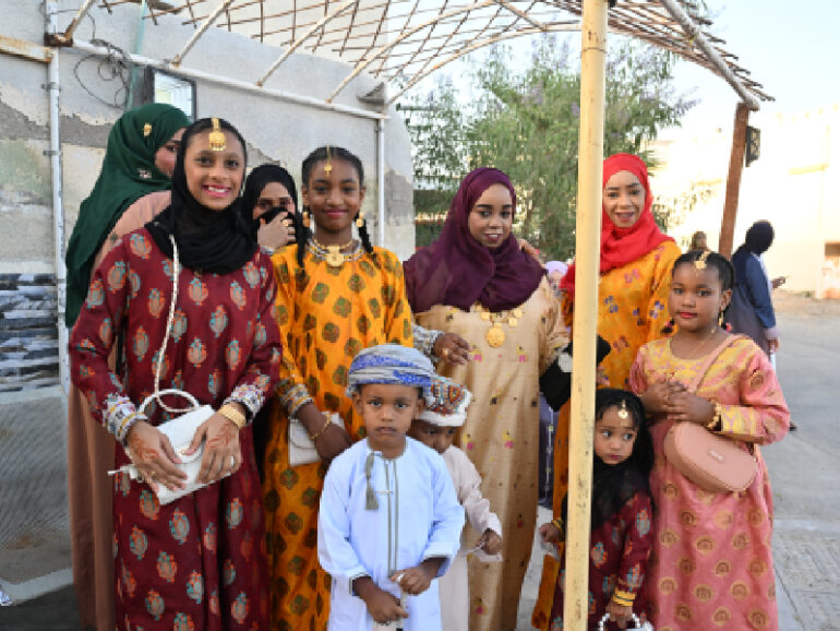 What makes Oman one of the happiest countries in Arab world?