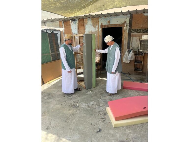 CPA- shuts-down-illegal-furniture-shops-in-Suhar