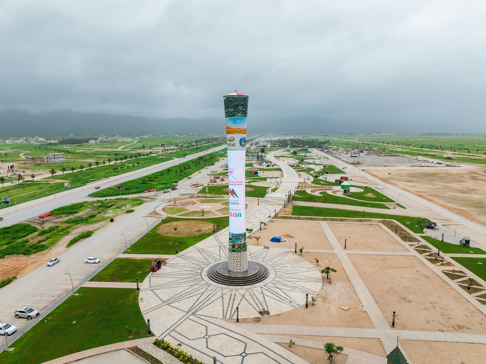 Brookfield acquires majority stake in Oman Tower Company