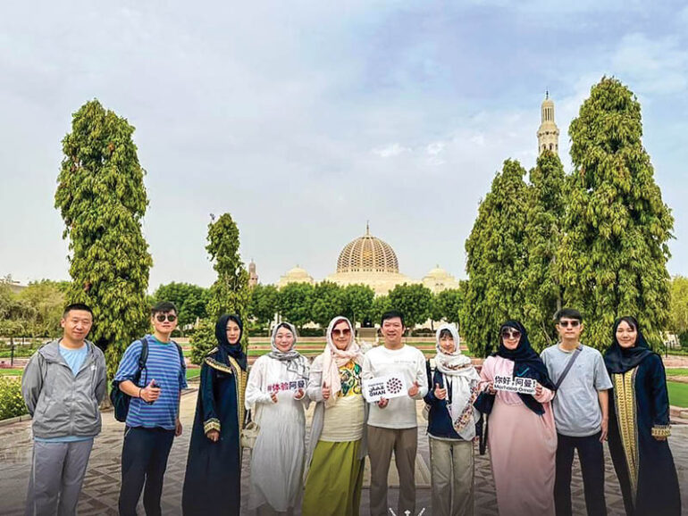 Oman hosts Chinese travel delegation to boost tourism