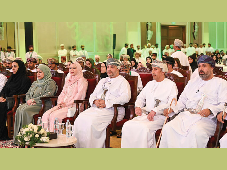Leadership forum in Salalah Leadership forum highlights emotional, social intelligence