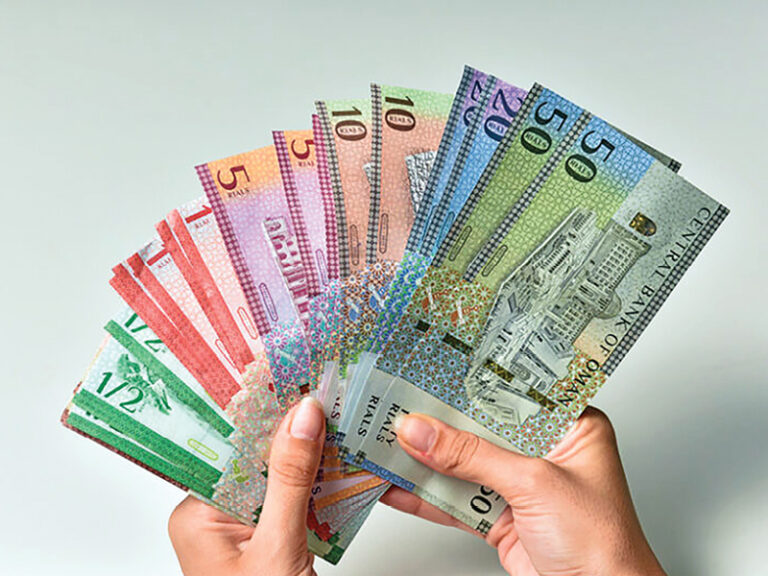 Indian rupee hits record low; remittances surge from Oman