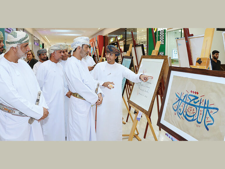 Suhar hosts first International Arabic Calligraphy Forum