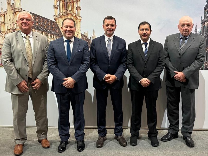 Karwa Motors to Build Mercedes-Benz Buses in Oman, pact signed in Brussels