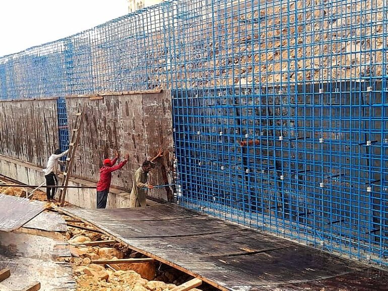 Dhofar steps up flood resilience with new wadi protection works