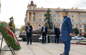 H M Sultan Haitham visits Victory Square, Military History Museum
