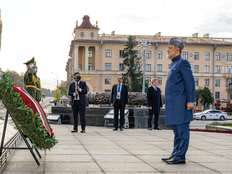 H M Sultan Haitham visits Victory Square, Military History Museum
