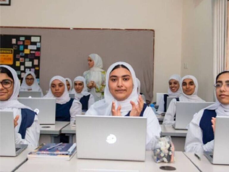 RO89mn contracts awarded to build 42 new schools in Oman