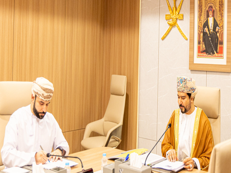 Oman and UK discuss prospects for economic partnership