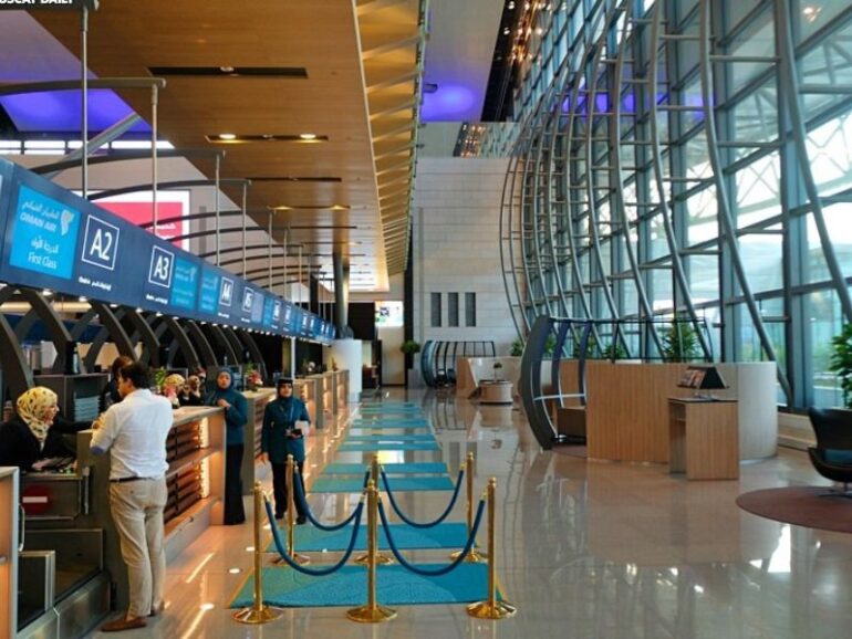 Oman launches emergency passport renewal service at Muscat airport