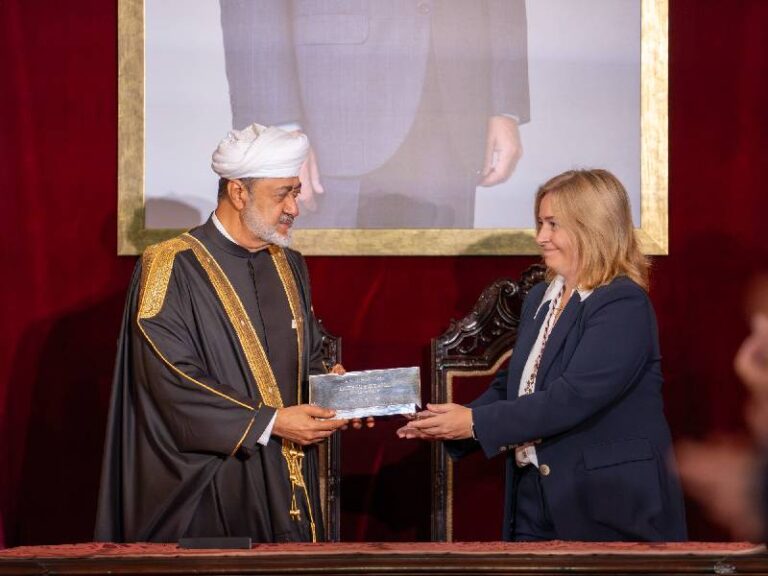 H M Sultan Haitham visits Madrid City Council, receives key to the city