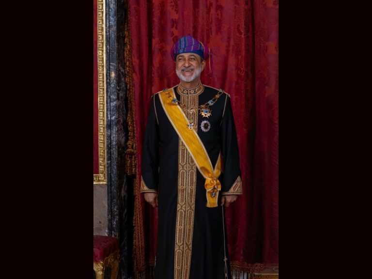 Omani-Spanish relations: H M holds talks with Spanish PM