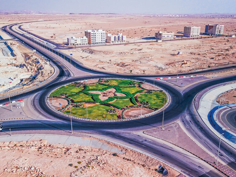 Two strategic road projects to open in Duqm on Wed
