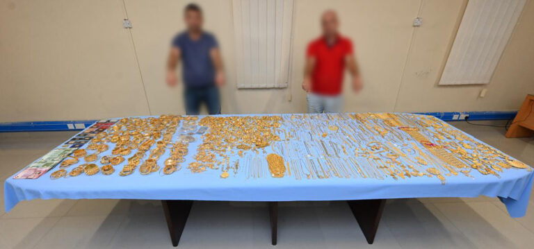 Two European tourists arrested for RO1mn Jewellery theft in