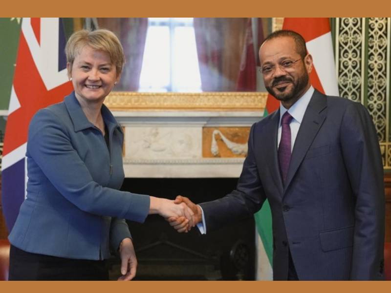 Sayyid Badr, UK Foreign Secretary discuss Yemen, Gaza and Iran