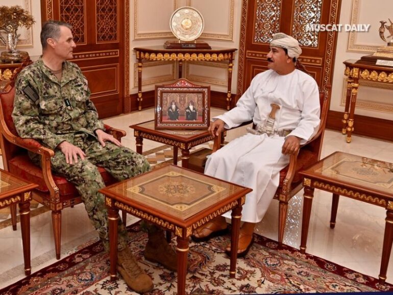 Minister of Royal Office receives US Admiral