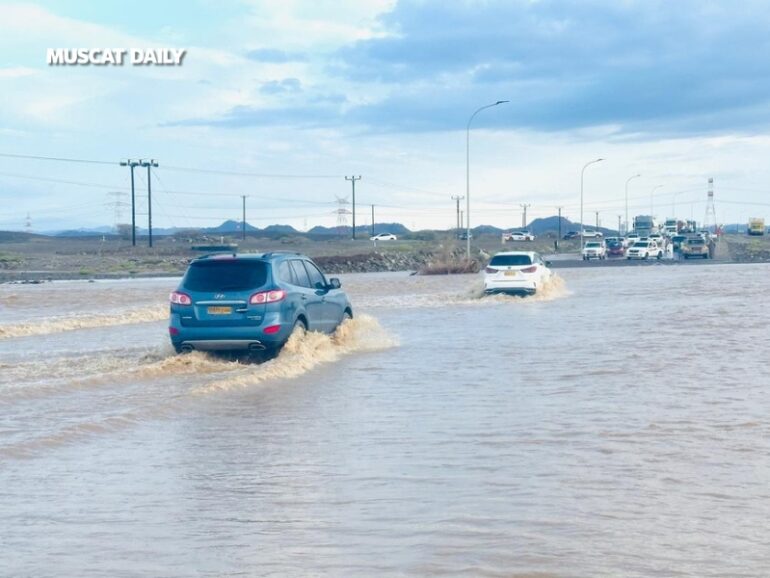 Heavy rainfall and flooding affect North Sharqiyah