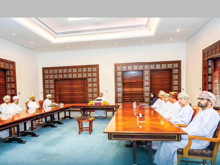 Sayyid Bilarab reviews endowments ministry’s 2026 plan for Muscat