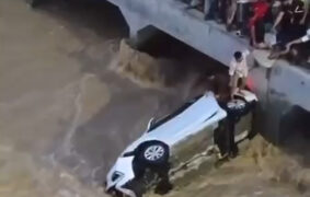 Pakistani expat hailed for rescuing two Indians in Barka