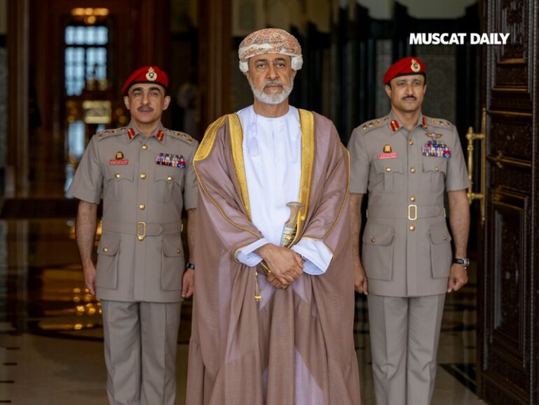 H M receives Iranian Foreign Minister to discuss regional peace