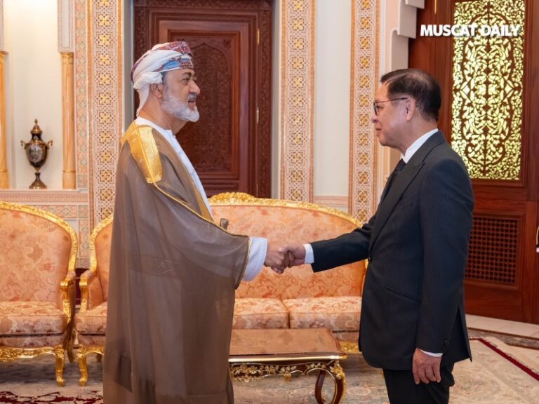 H M receives Thailand Deputy Prime Minister