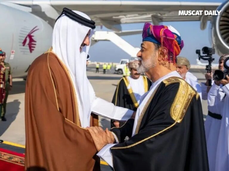 H M welcomes Emir of Qatar