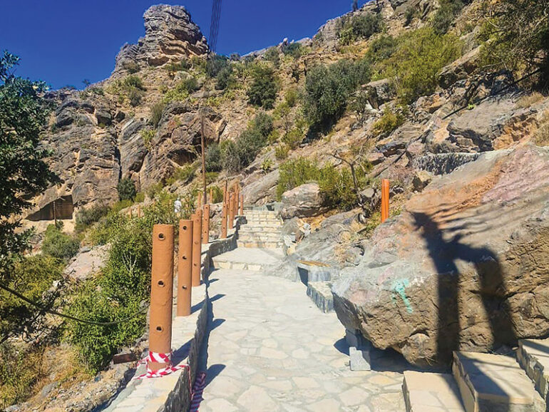 RO83,500 eco-trail linking Jabal Akhdar villages 90% complete