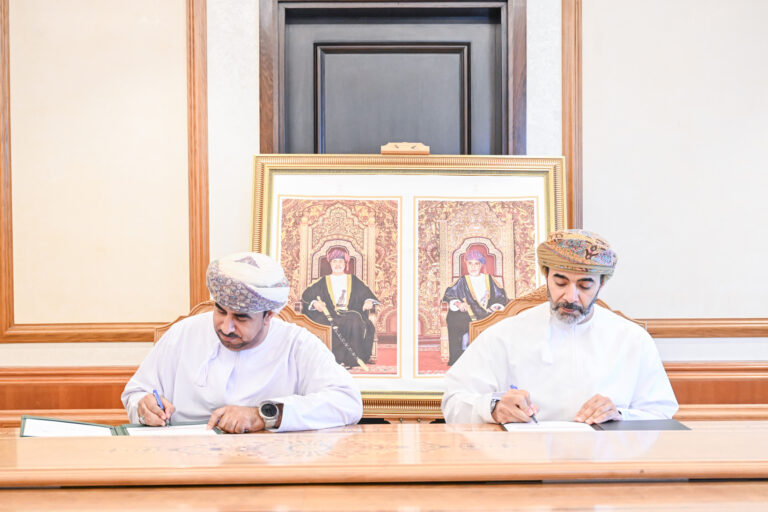 MoSD, OQ sign RO60,000 pact to back civil society initiatives