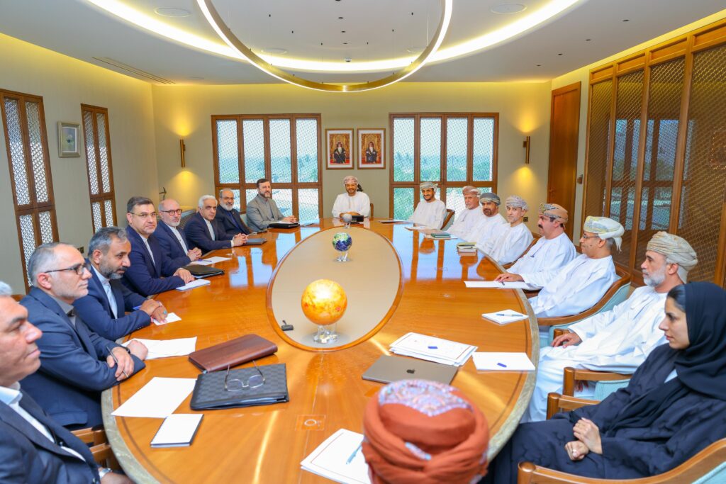 Oman-Iran talks on Strait of Hormuz navigation