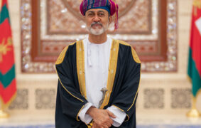 His Majesty issues Royal Decree on postal sector