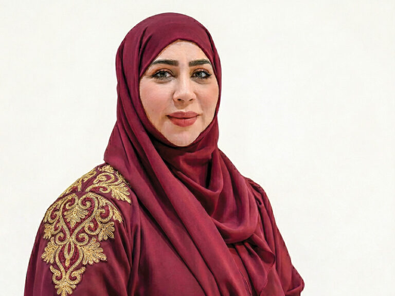 Omani writer earns spotlight at Sharjah literature forum 