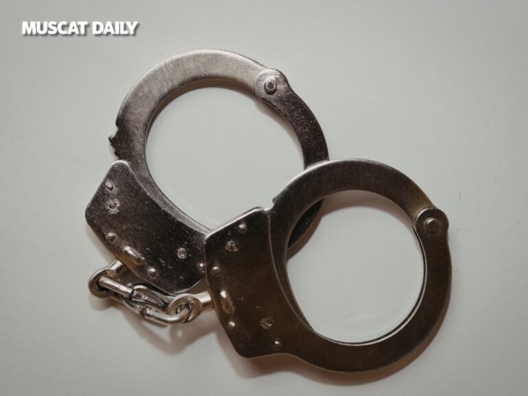 Maid worker arrested for jewellery theft in Samail ROP