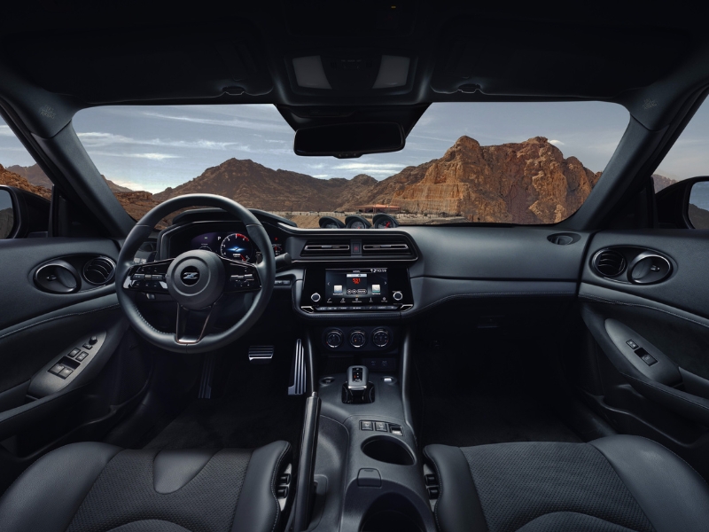 Nissan Z Heritage Edition debuts in the Middle East