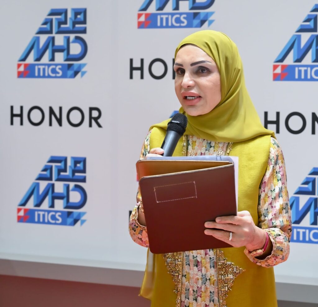 MHD-ITICS and HONOR introduces new HONOR experience store