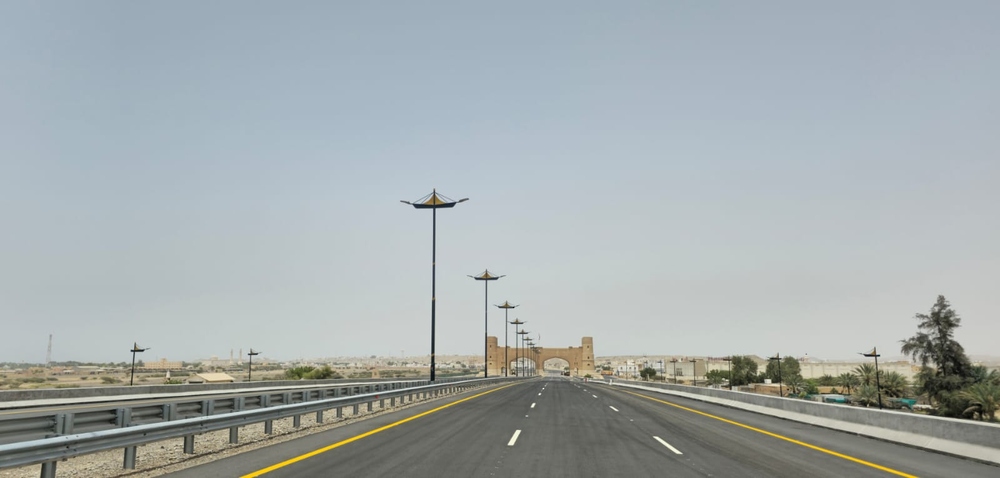 Transport Ministry opens new section of Sultan Turki bin Said Road